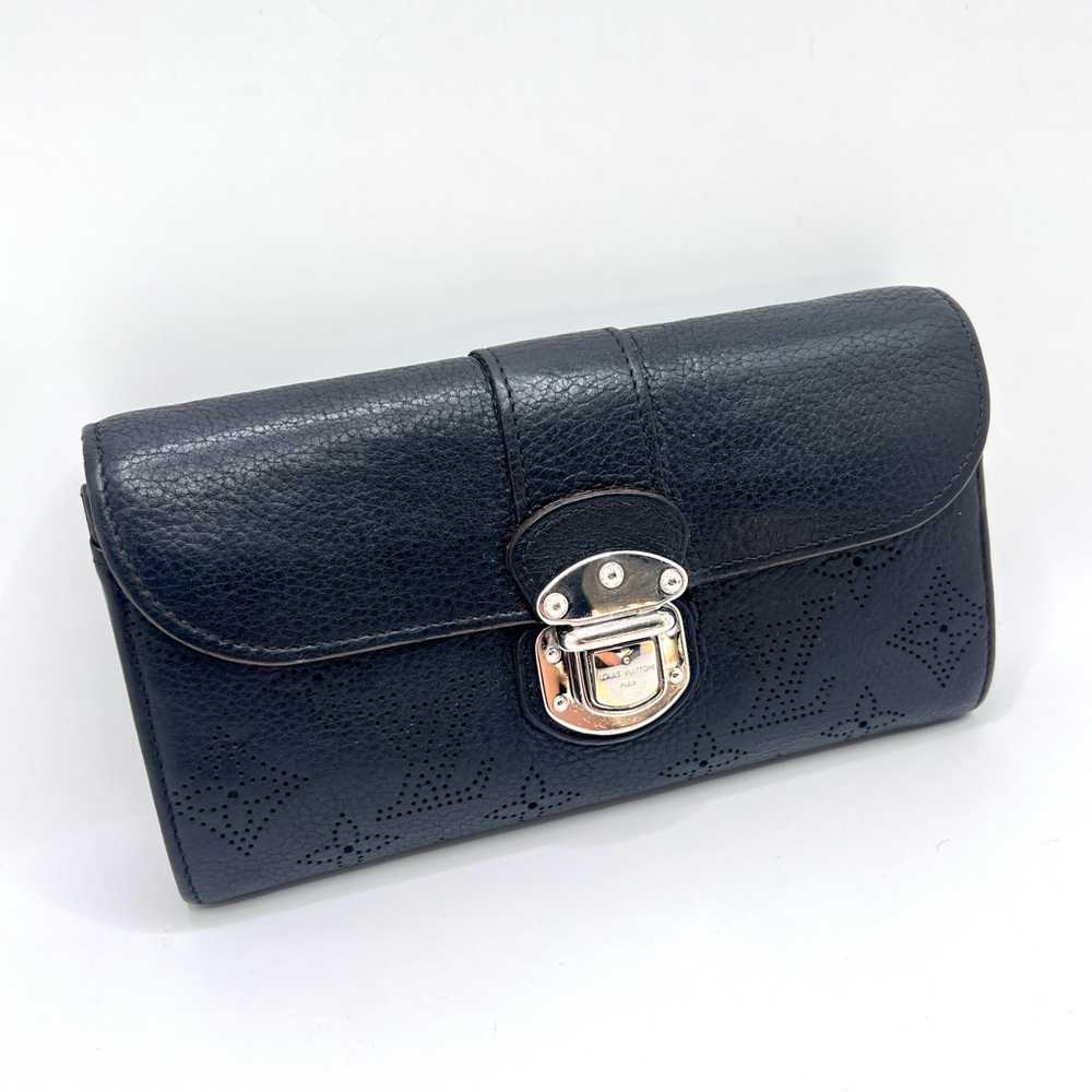 Authentic LOUIS VUITTON Mahina Portefeuille Amelia Black Leather Long Wallet - Picture 14 of 14